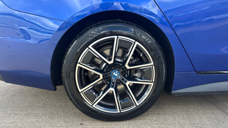 BMW i4 250kW eDrive40 M Sport 83.9kWh 5dr Auto Electric Hatchback